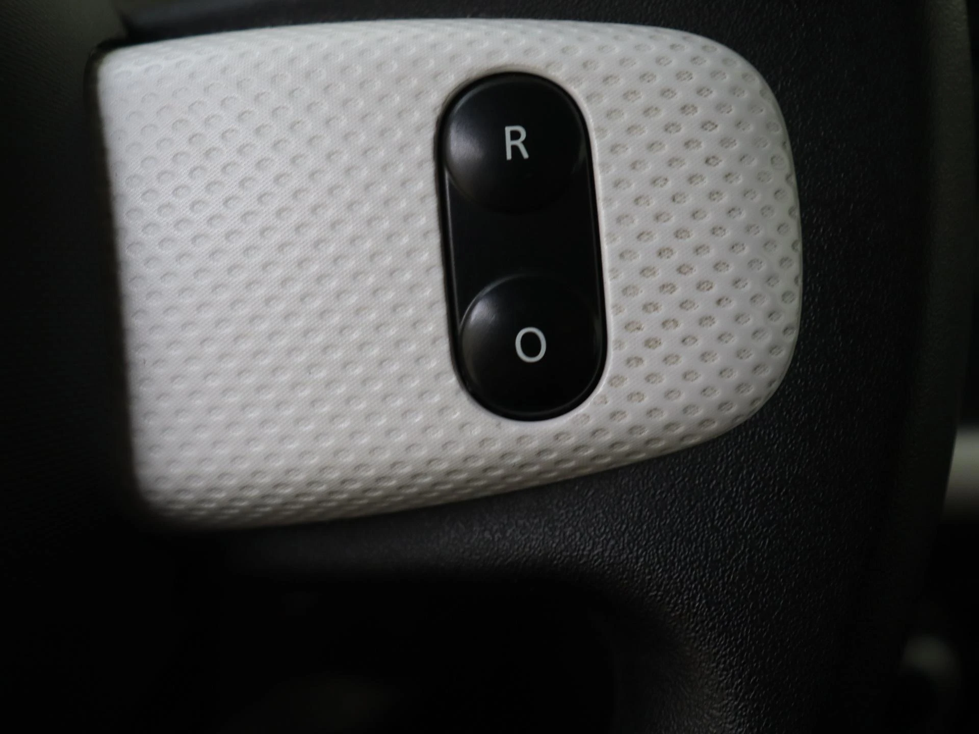 Renault-Twingo-image-12