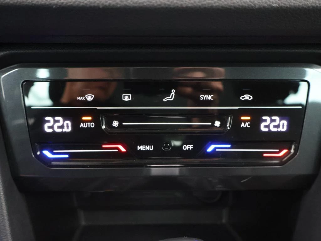 Volkswagen Tiguan eHybrid Tiguan Elegance PHEV 1.4TSI eHybrid 245PK *AUTOMAAT*CAMERA*TREKHAAK*ALCANTARA*ACC*PDC*...*