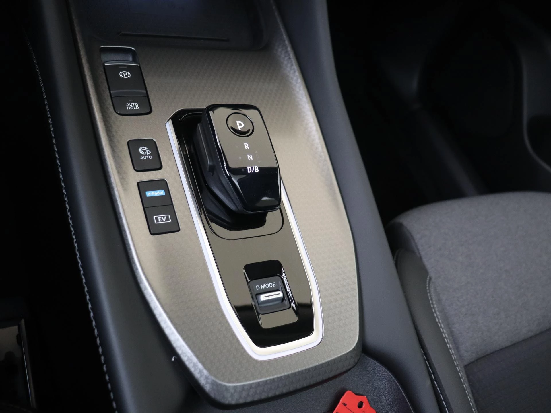 Nissan-QASHQAI-image-17