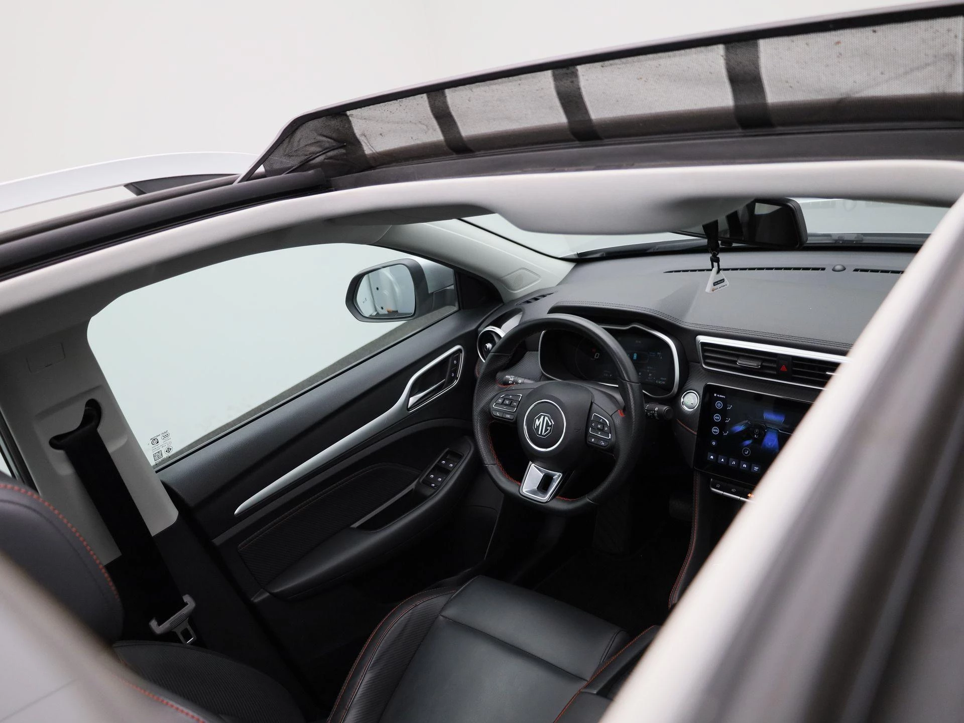 MG-ZS EV-image-37