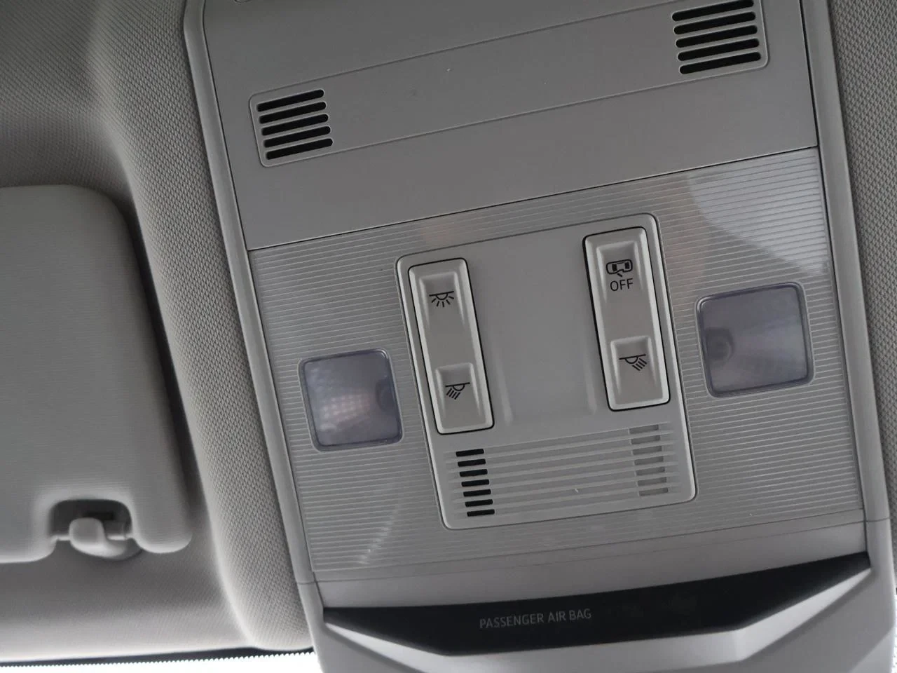 Volkswagen-T-Roc-image-23