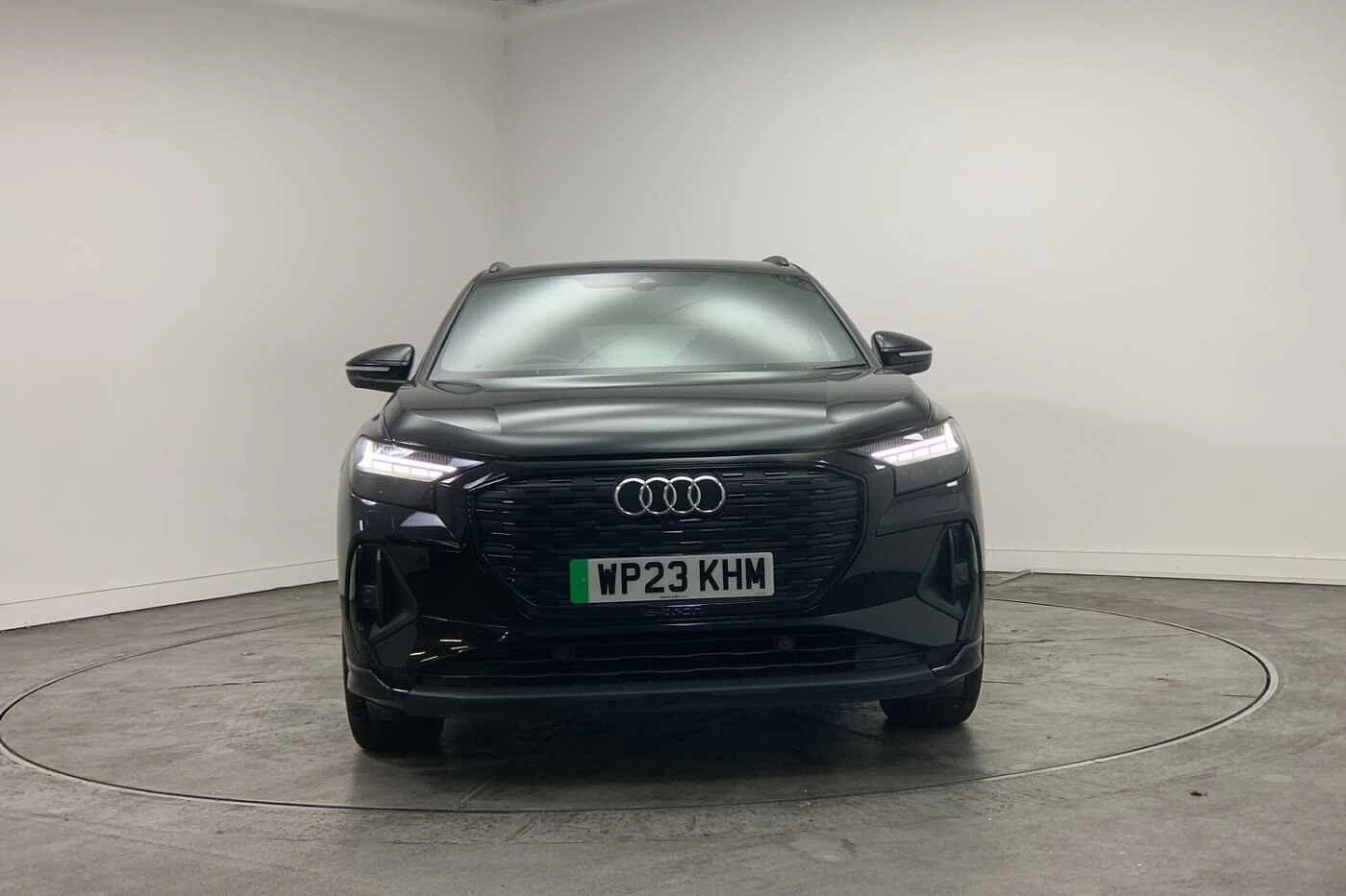 Audi-Q4 e-tron-image-6