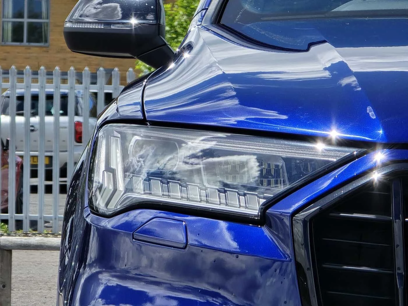Audi-Q7-image-12