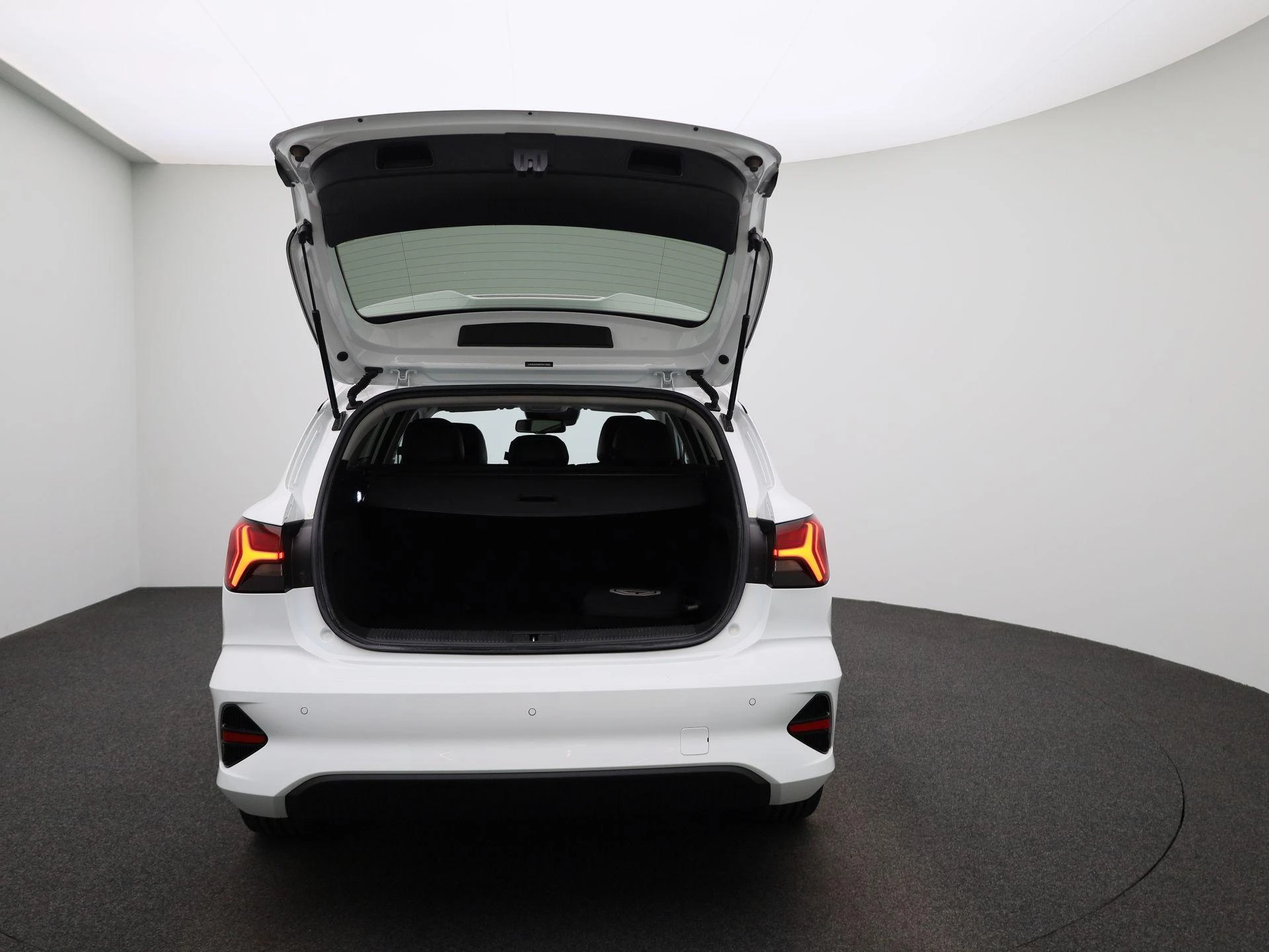 MG-MG5-image-10