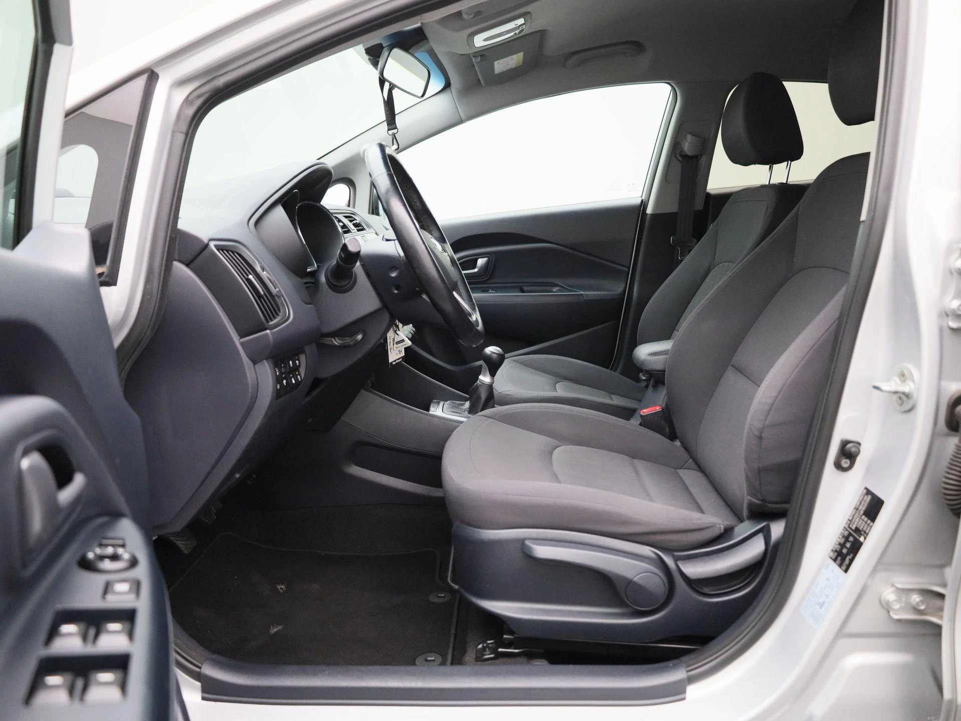 Kia-Rio-image-10