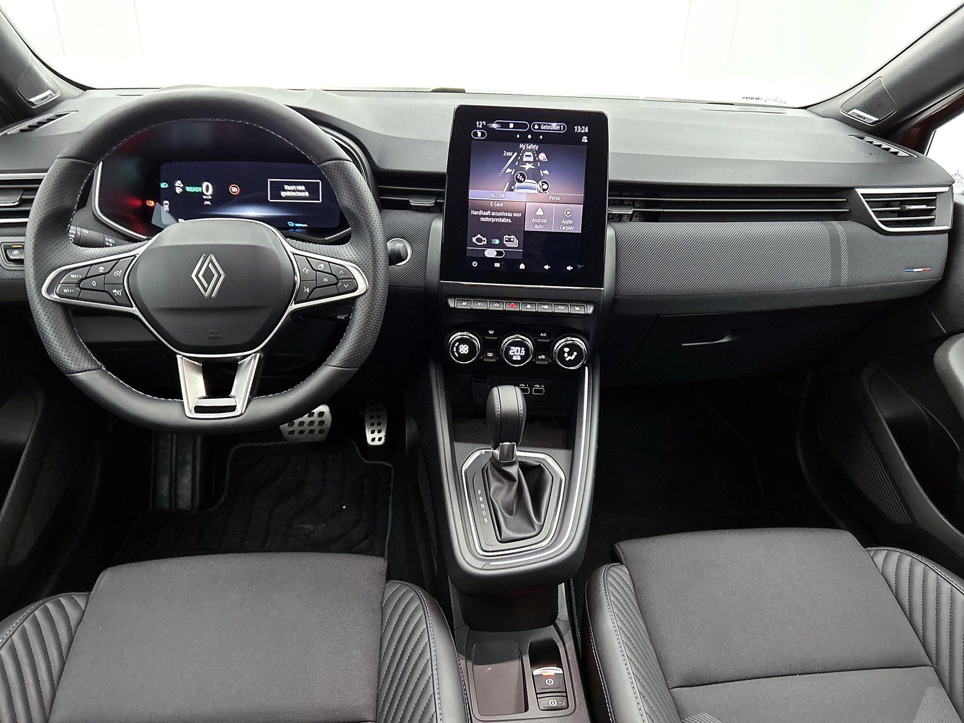 Renault-Clio-image-25