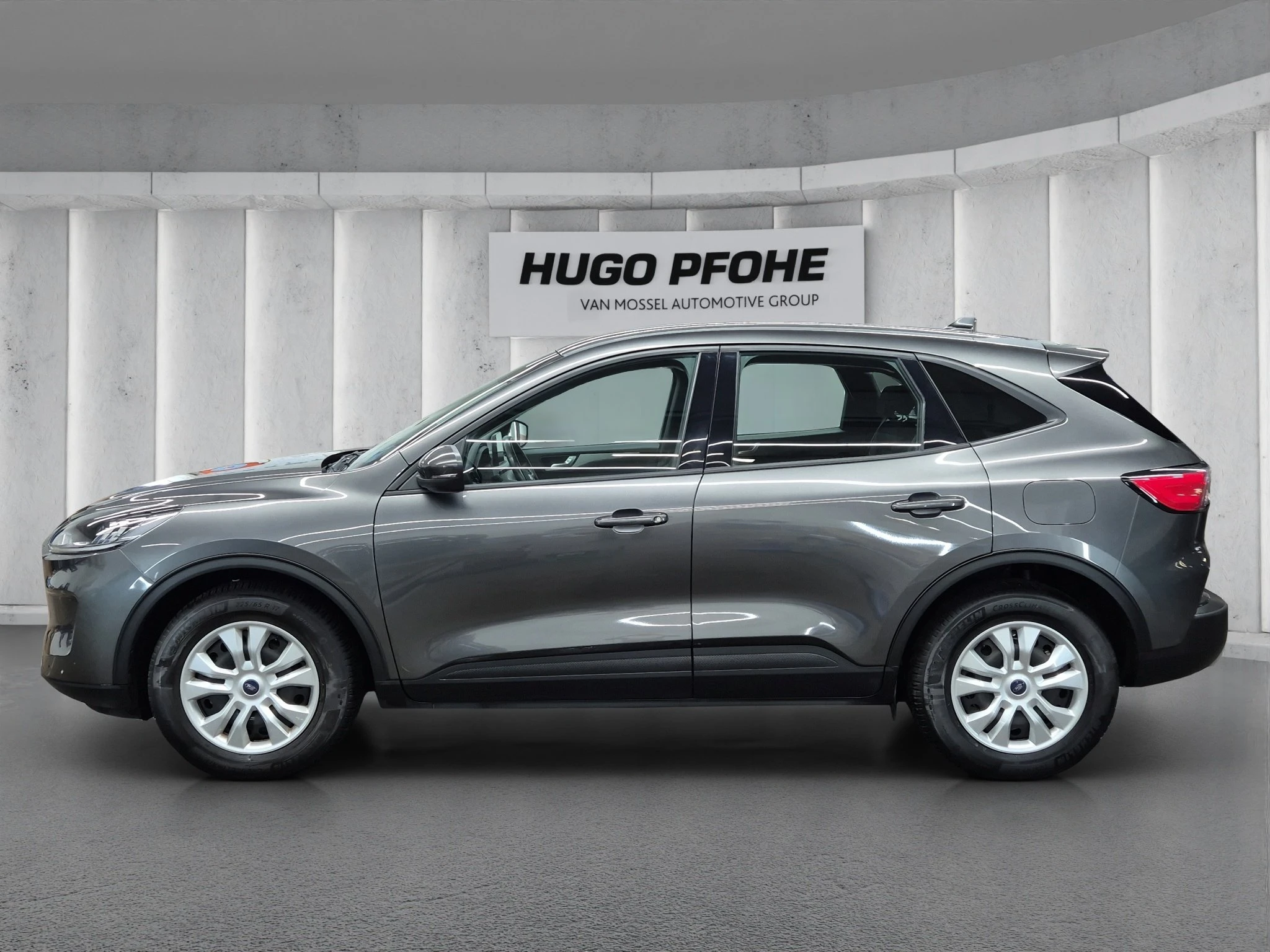Ford-Kuga-image-1
