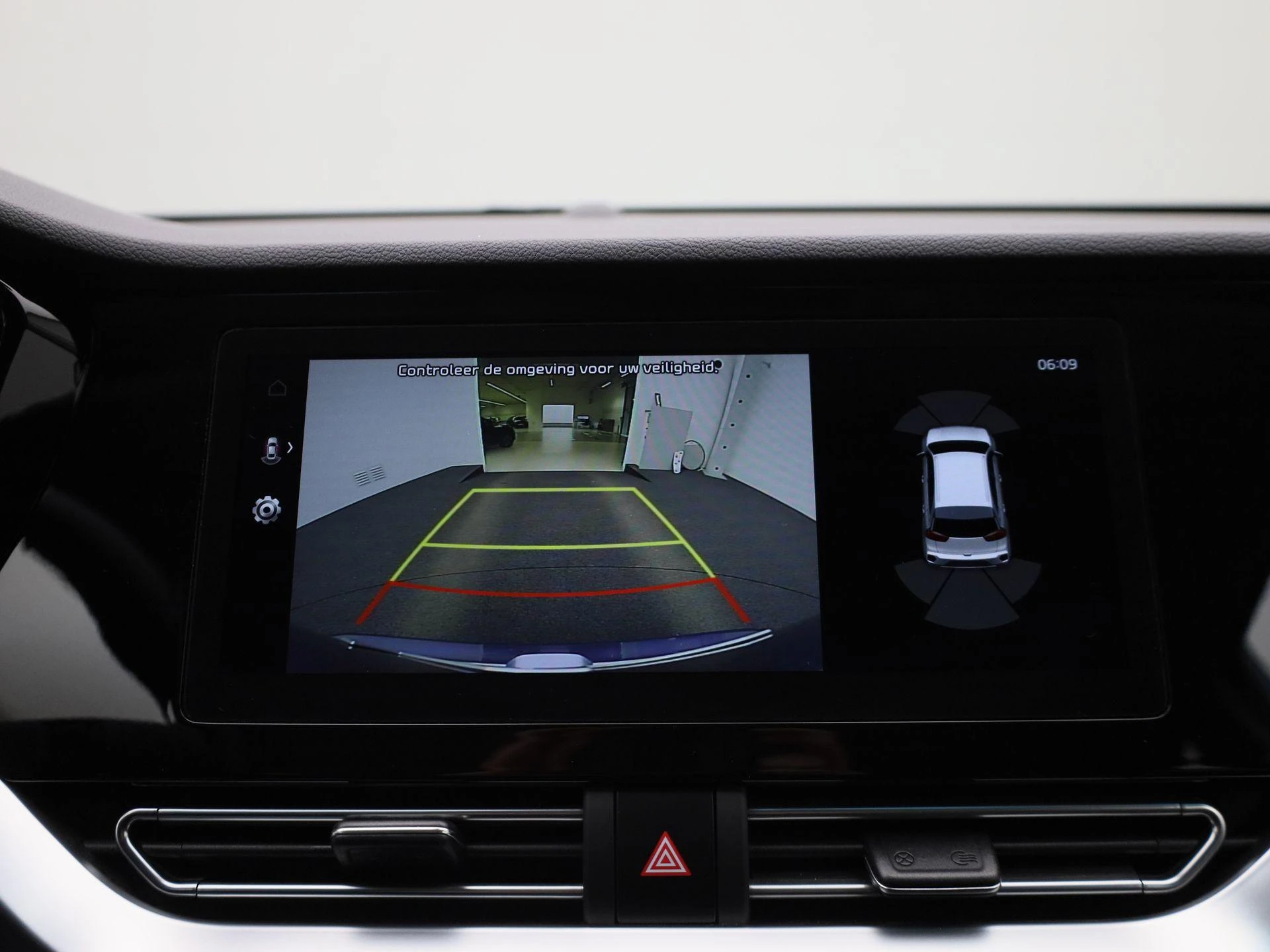 Kia-Niro-image-28