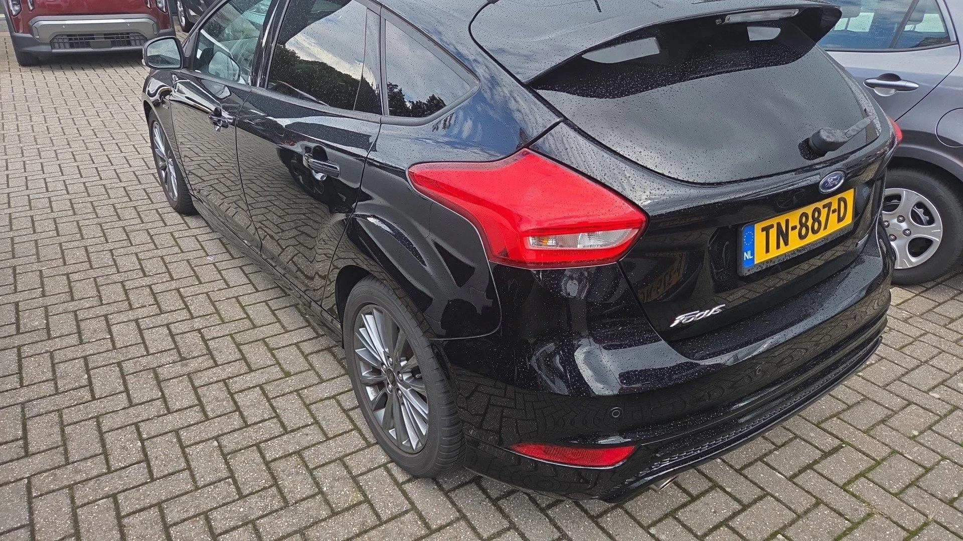 Ford-Focus-image-5