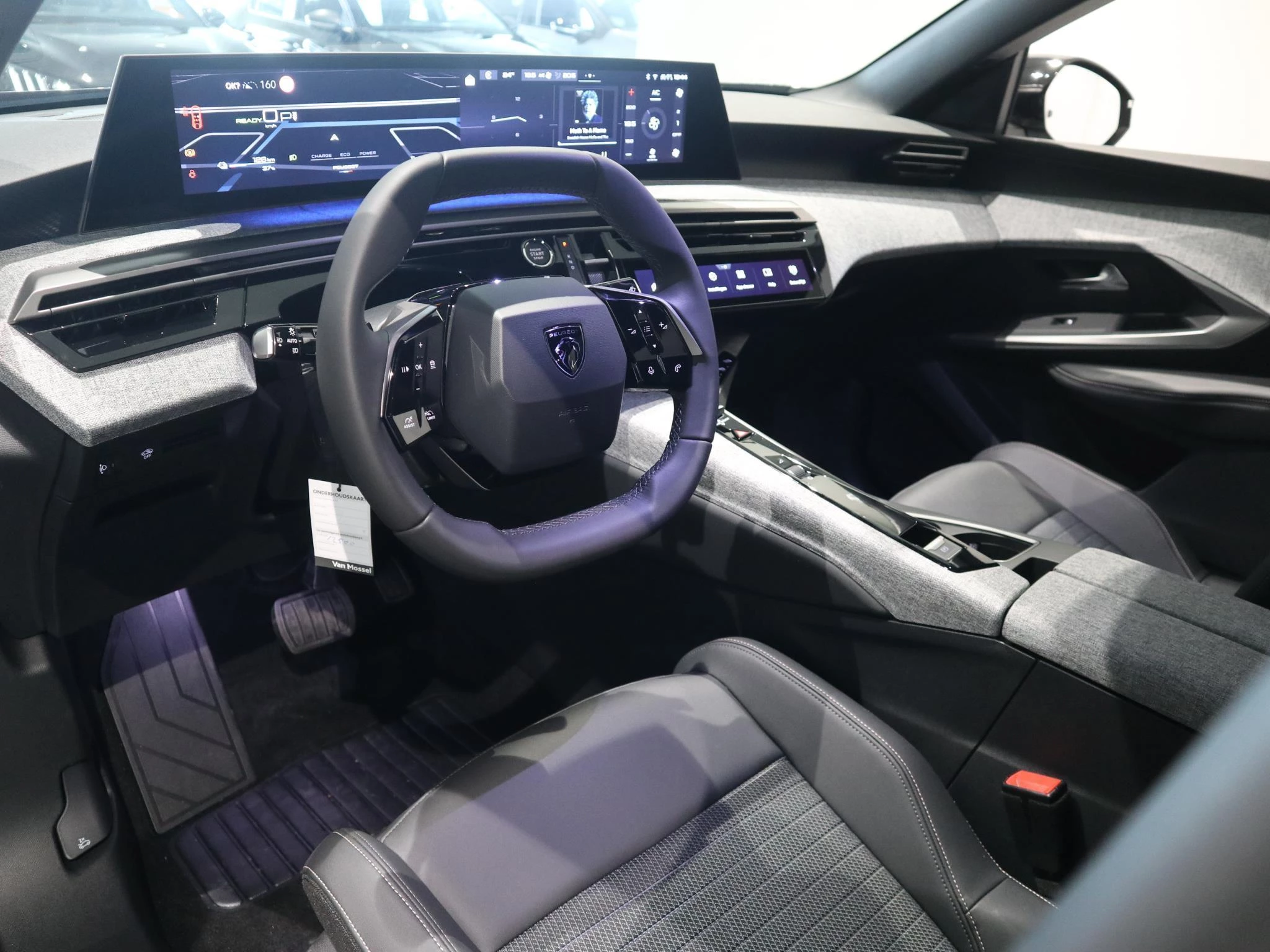 Peugeot-e-3008-image-4