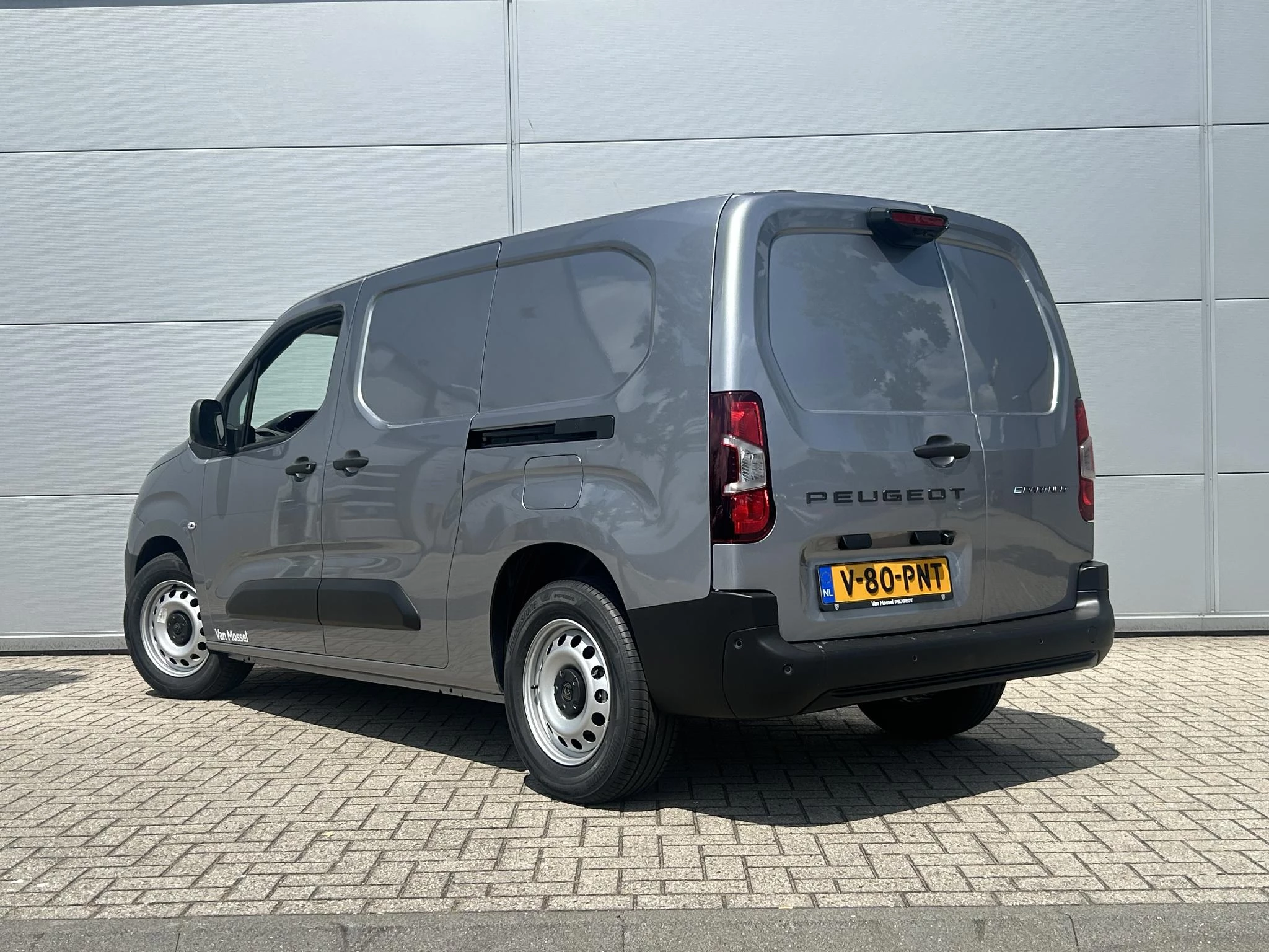 Peugeot e-Partner 136 L2 50 kWh