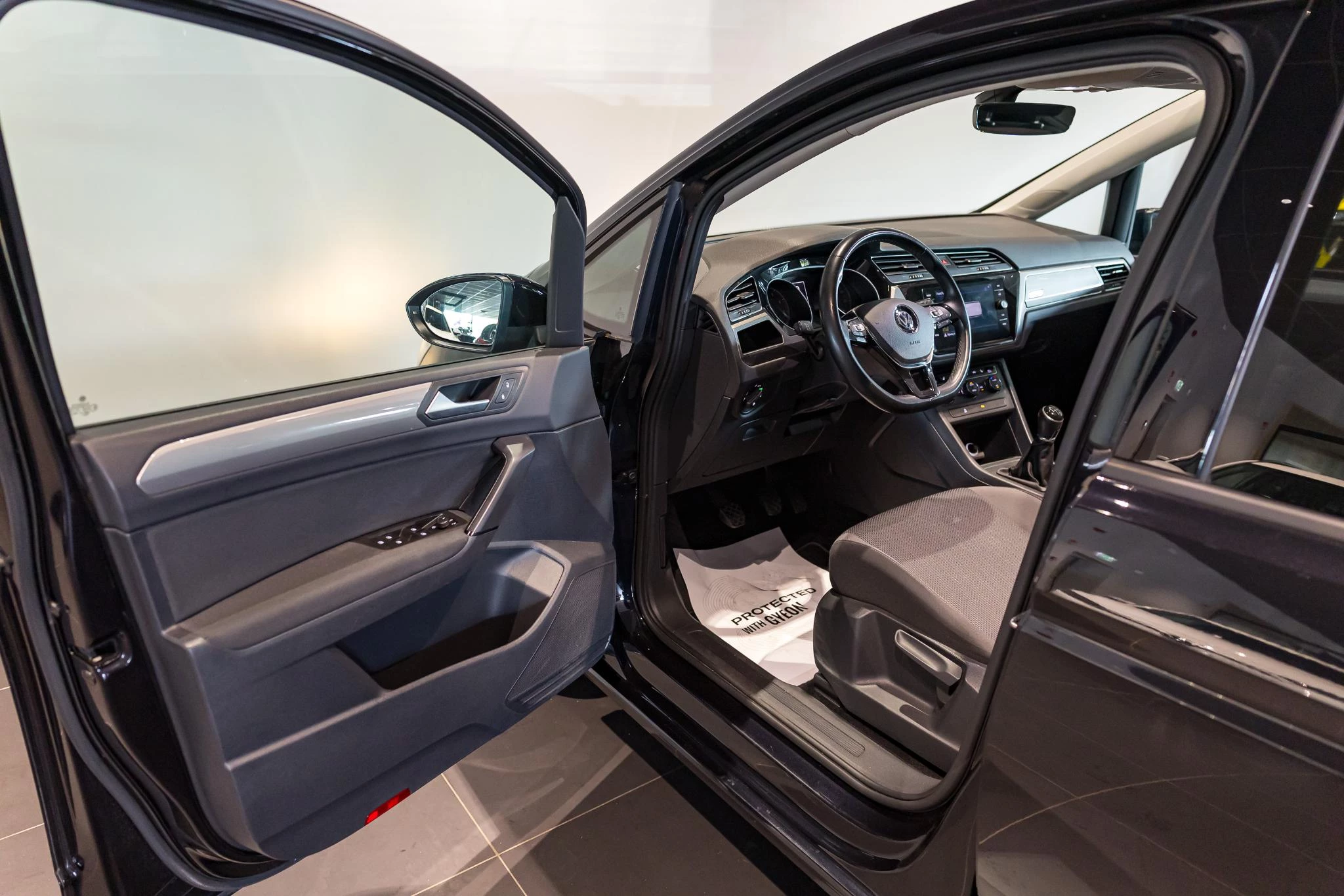 Volkswagen Touran 1.0 TSi Highline