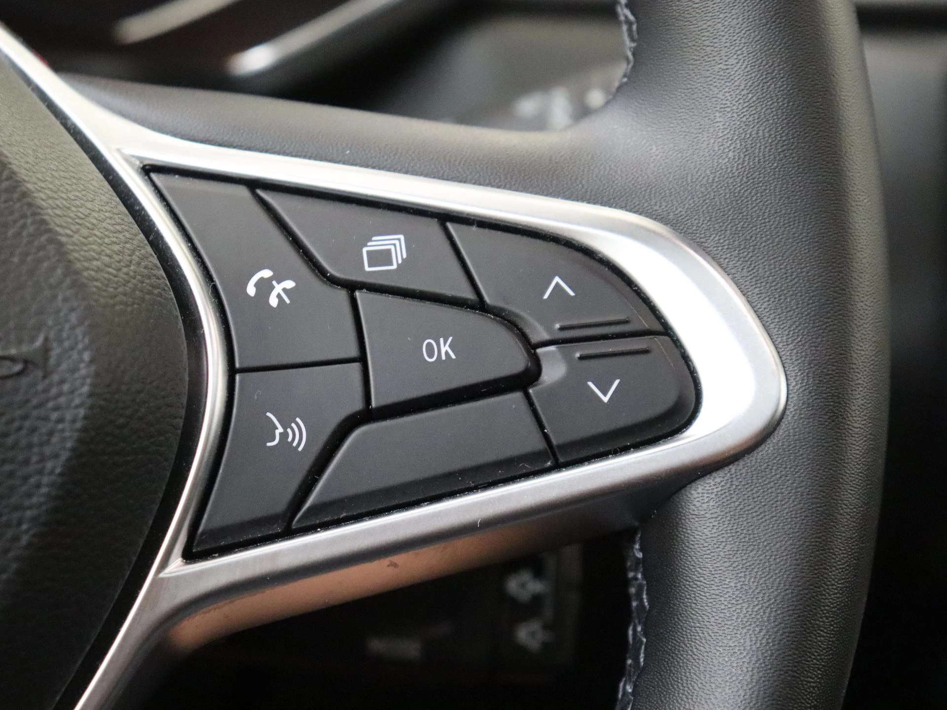 Renault-Captur-image-17