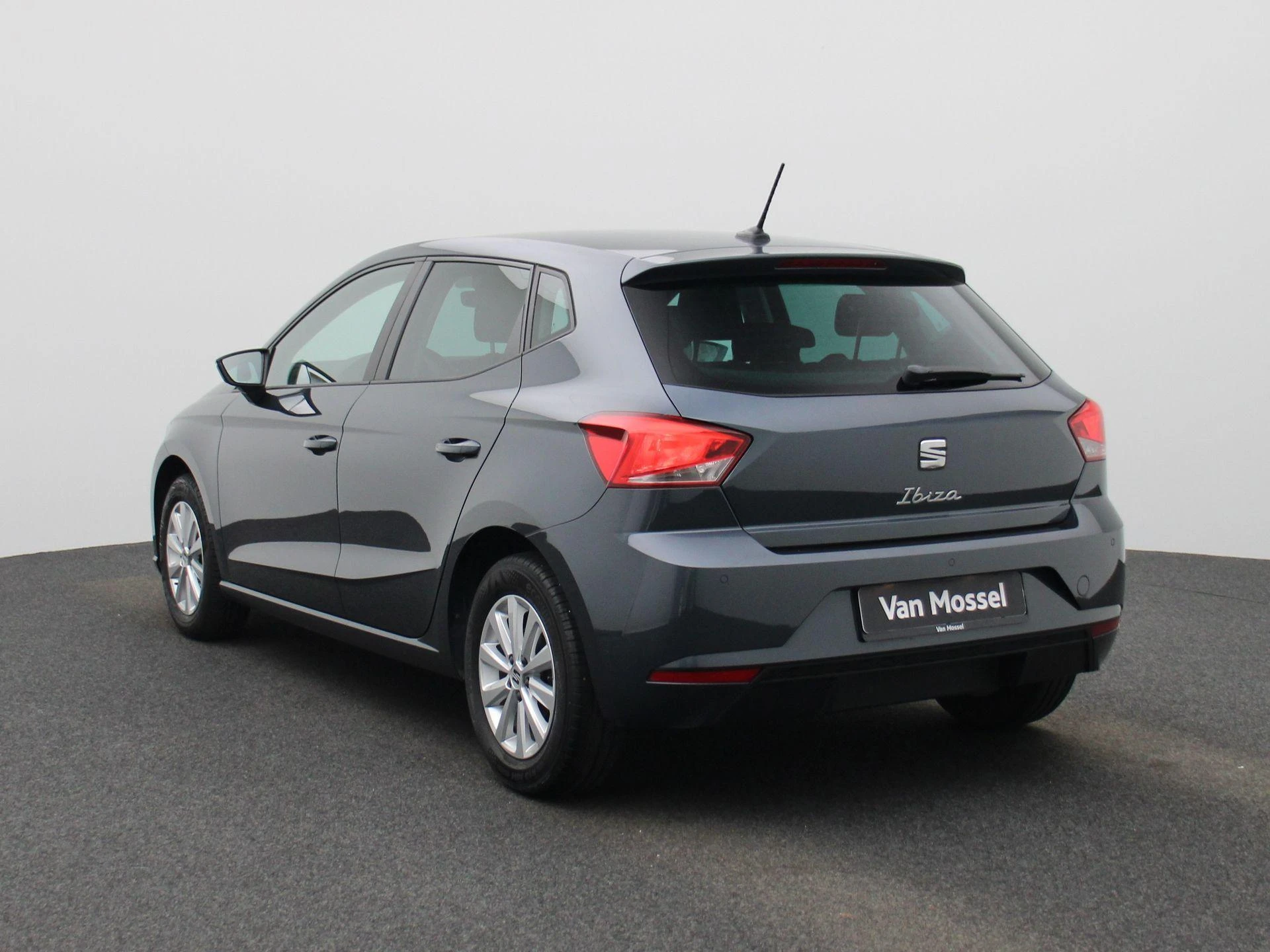 SEAT-Ibiza-image-1