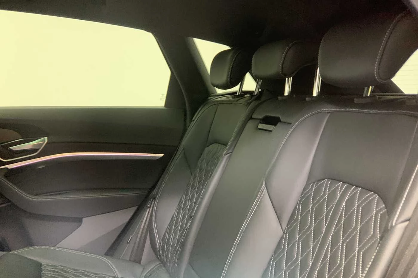 Audi-e-tron-image-9