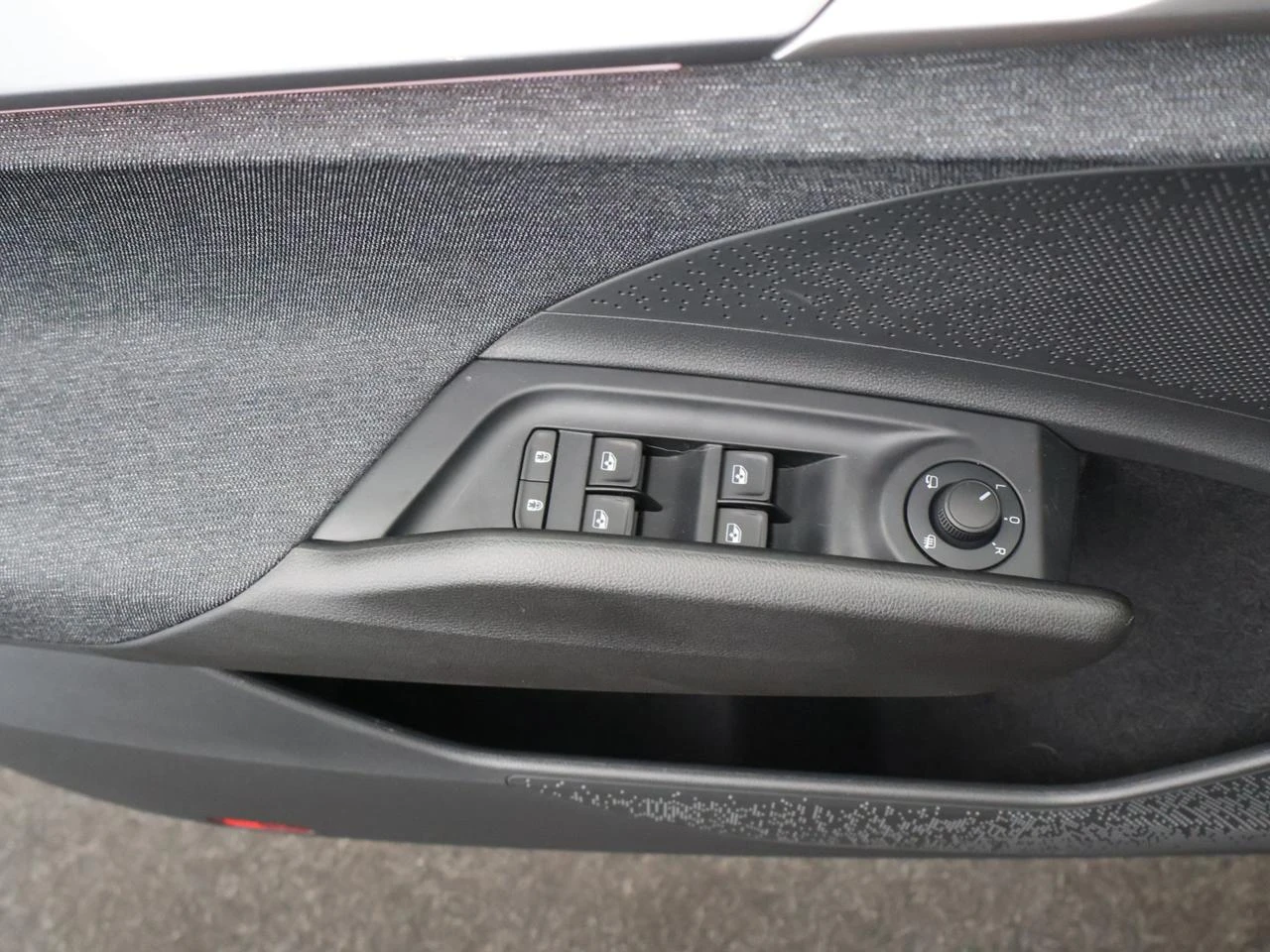 Škoda Elroq Elroq Corporate 85 82kWh 210kW (286pk) / DEMO