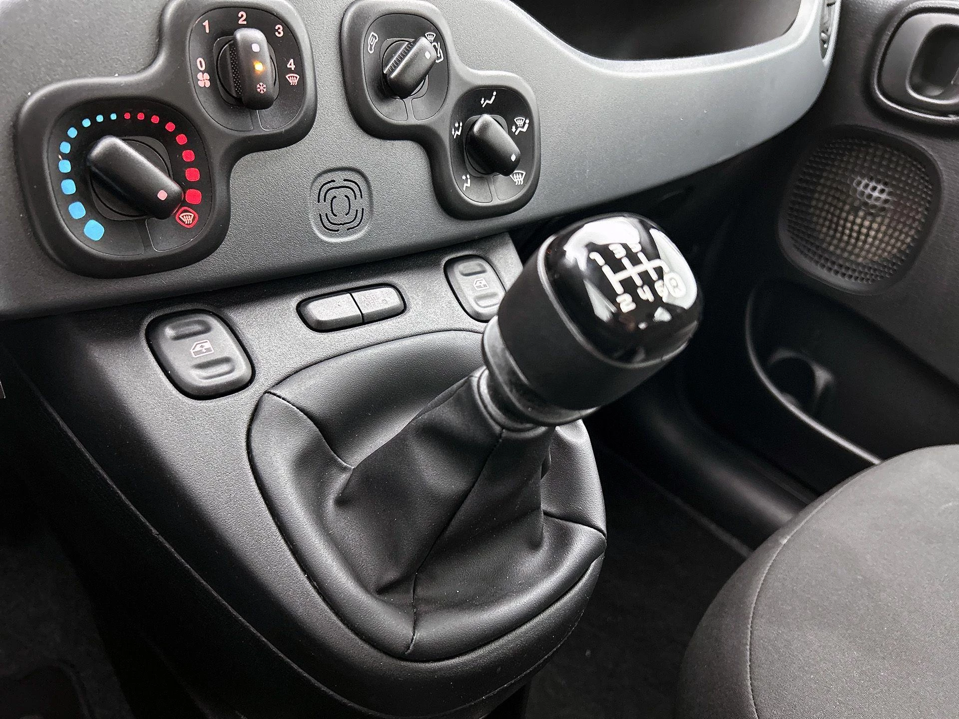 Fiat-Panda-image-12