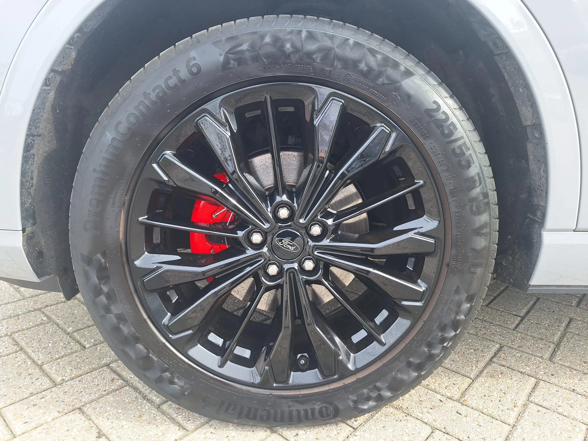 Ford-Kuga-image-4