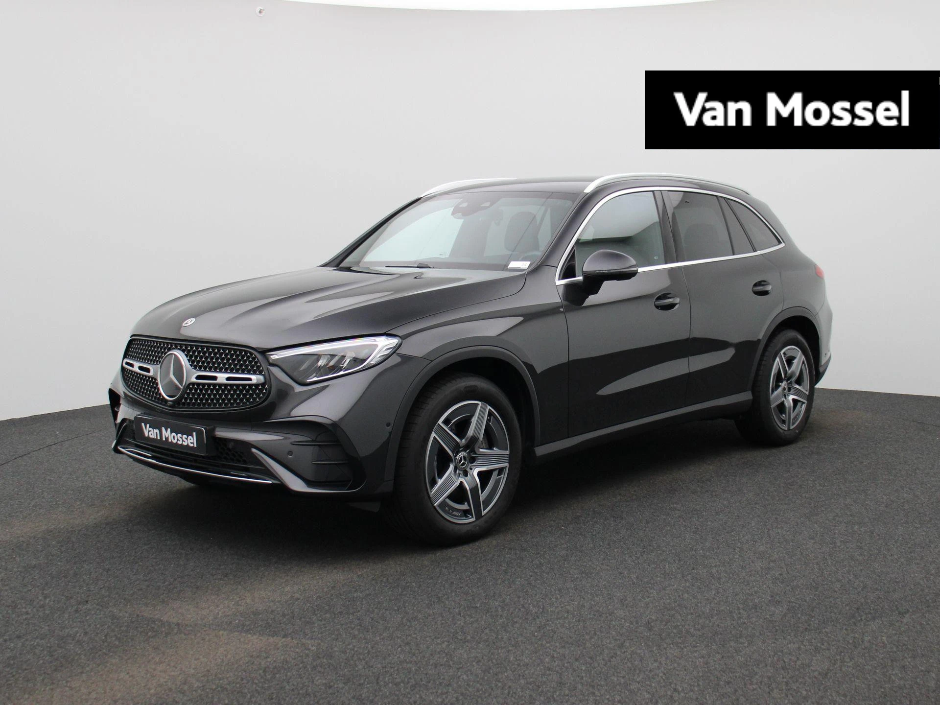 Mercedes-Benz-GLC-image-0