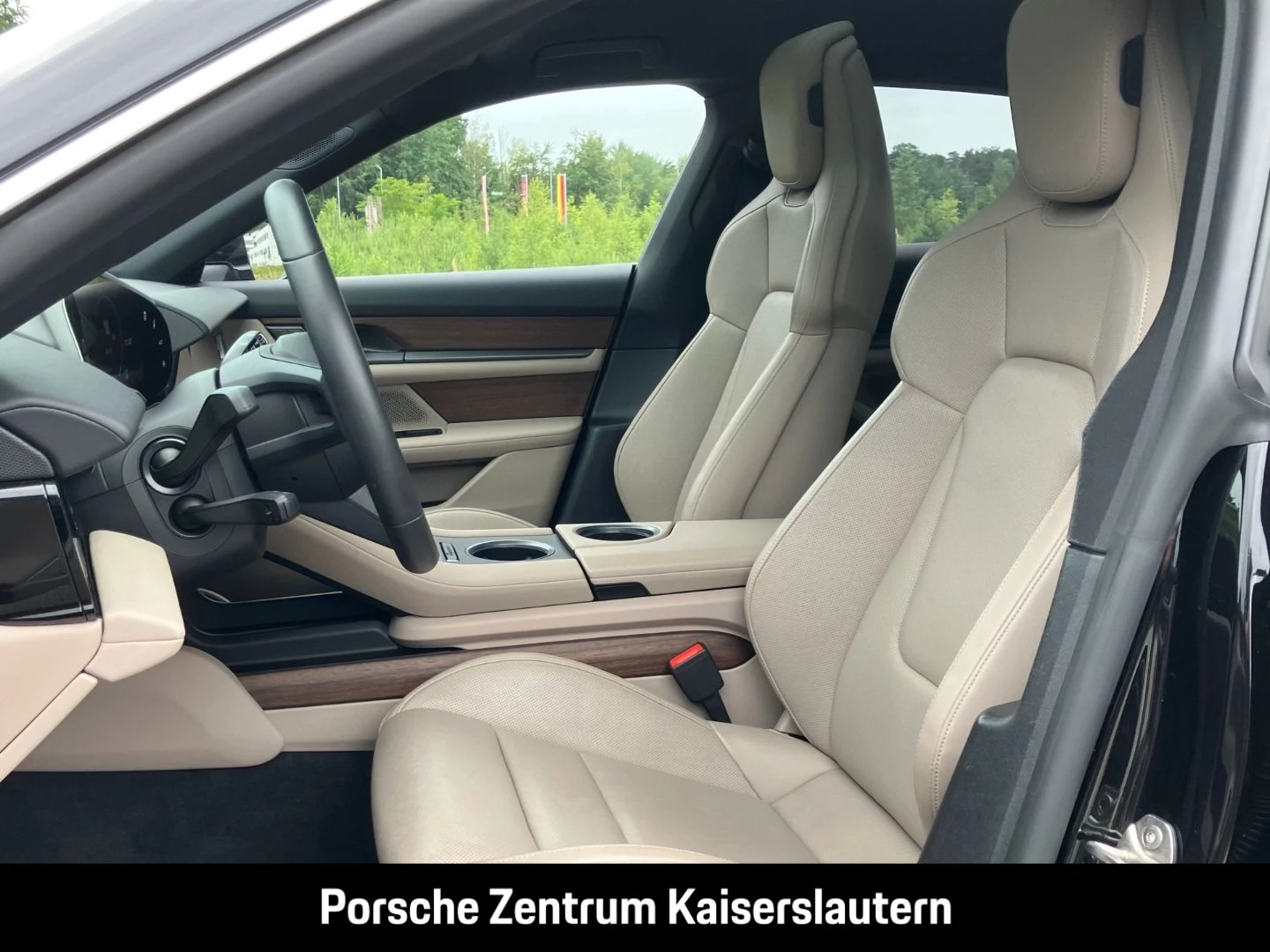 Porsche Taycan 4S Sport Turismo Burmester Surround-View -