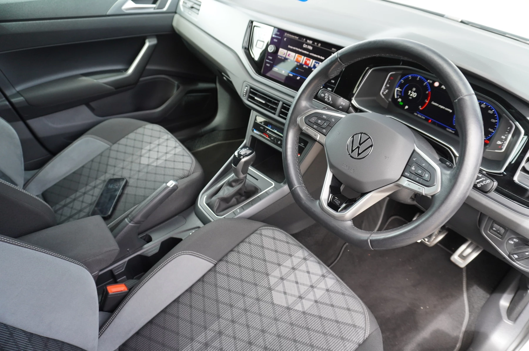 Volkswagen Polo 1.0 TSI R-Line 5dr DSG