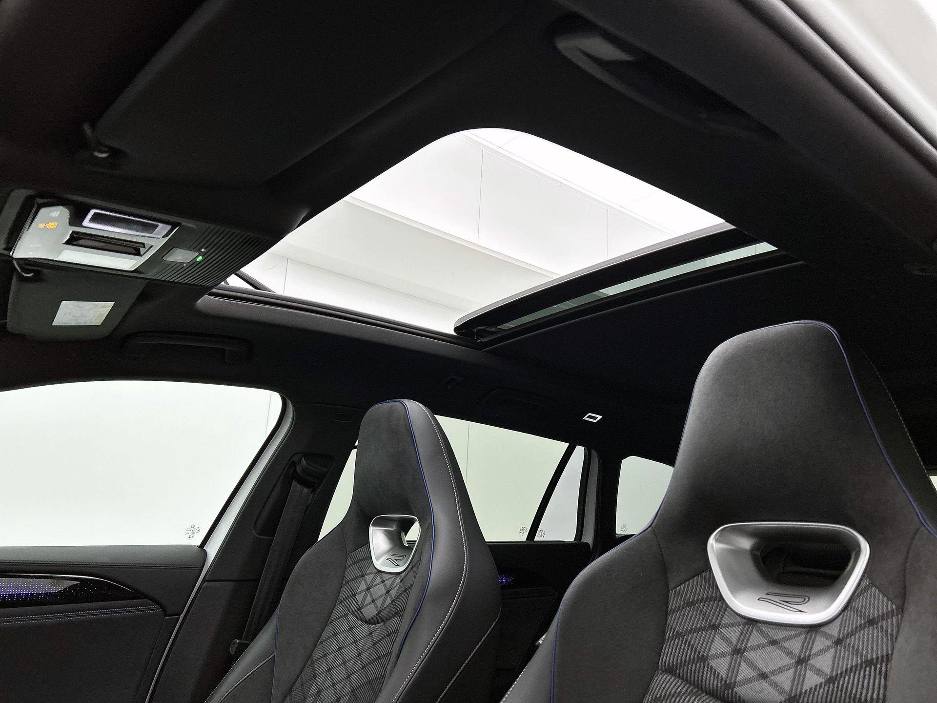 Volkswagen Passat Variant 1.5 eTSI Business