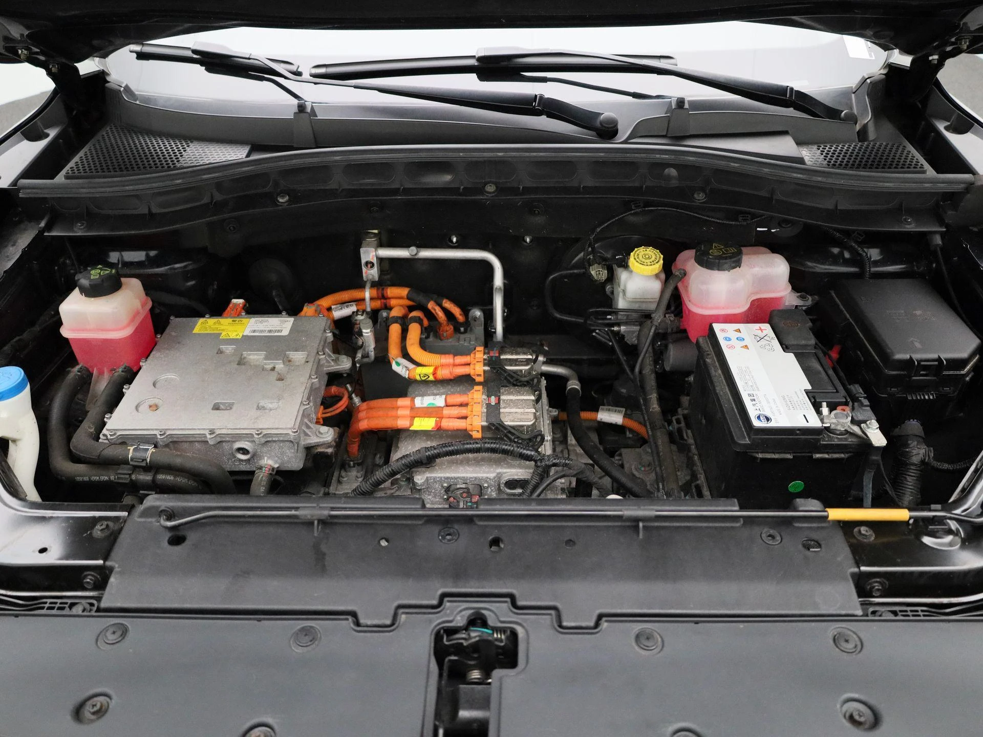 MG-ZS EV-image-11