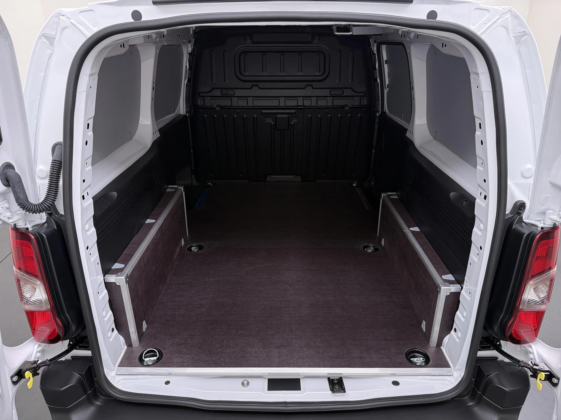 Opel-Combo-e-image-8