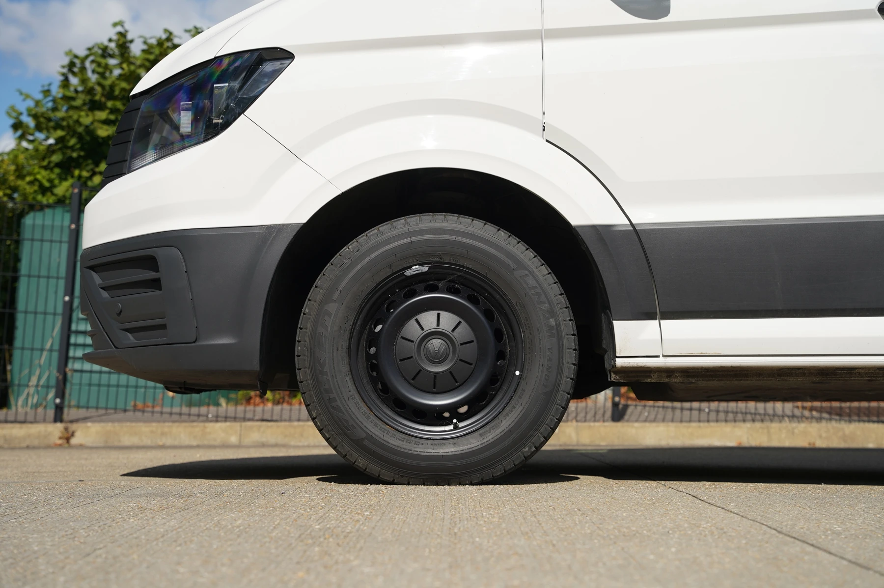 Volkswagen-Crafter-image-4