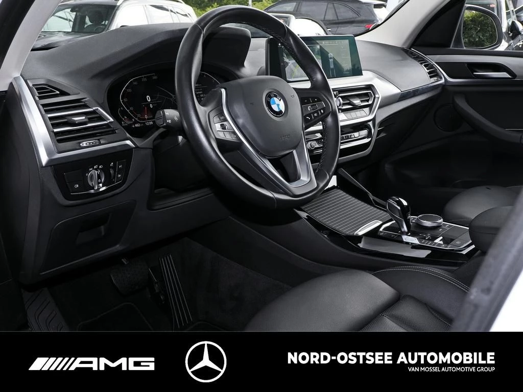 BMW X3 XDRIVE 20d KAMERA PDC AHK SITZHEIZUNG KLIMA