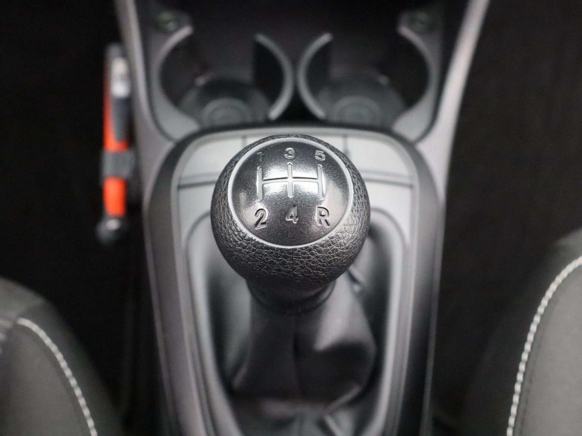 Kia-Picanto-image-16