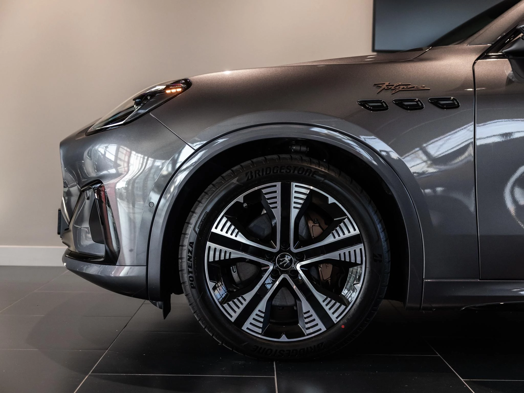 Maserati Grecale AWD Folgore 105kWh