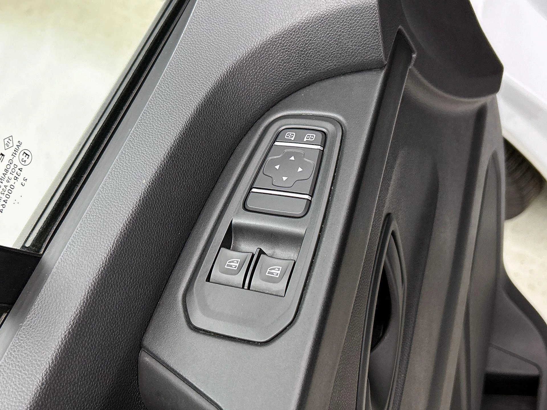 Renault-Trafic-image-26