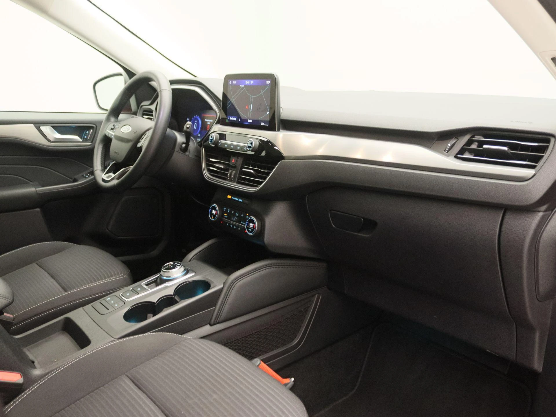 Ford-Kuga-image-23