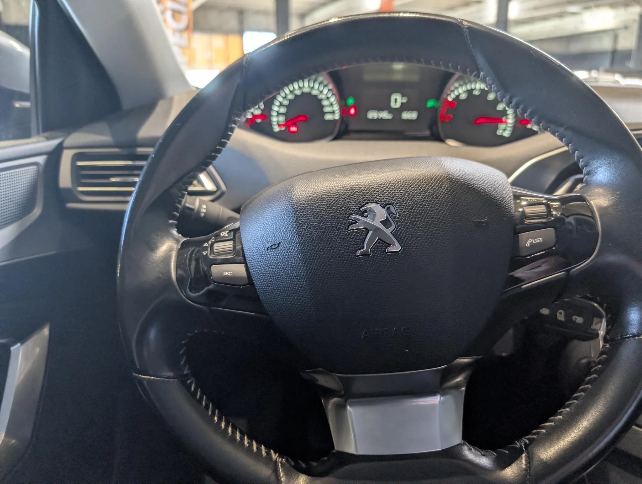 Peugeot-308-image-17