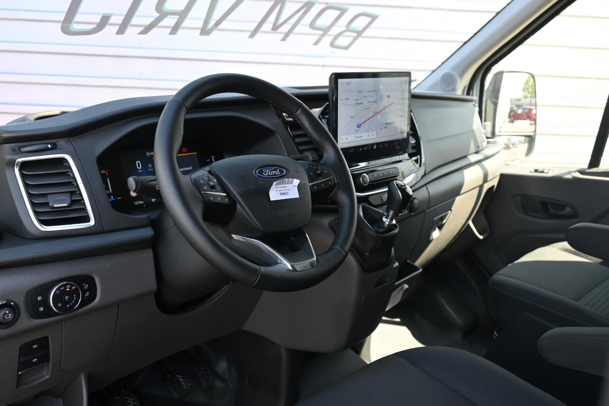 Ford-Transit-image-4