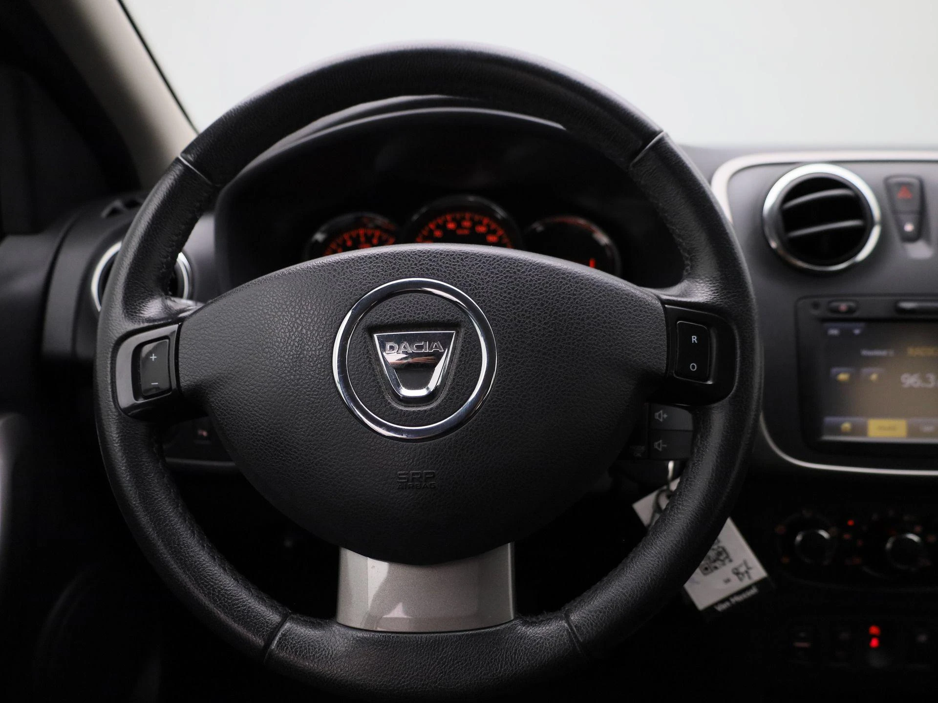 Dacia-Logan-image-7