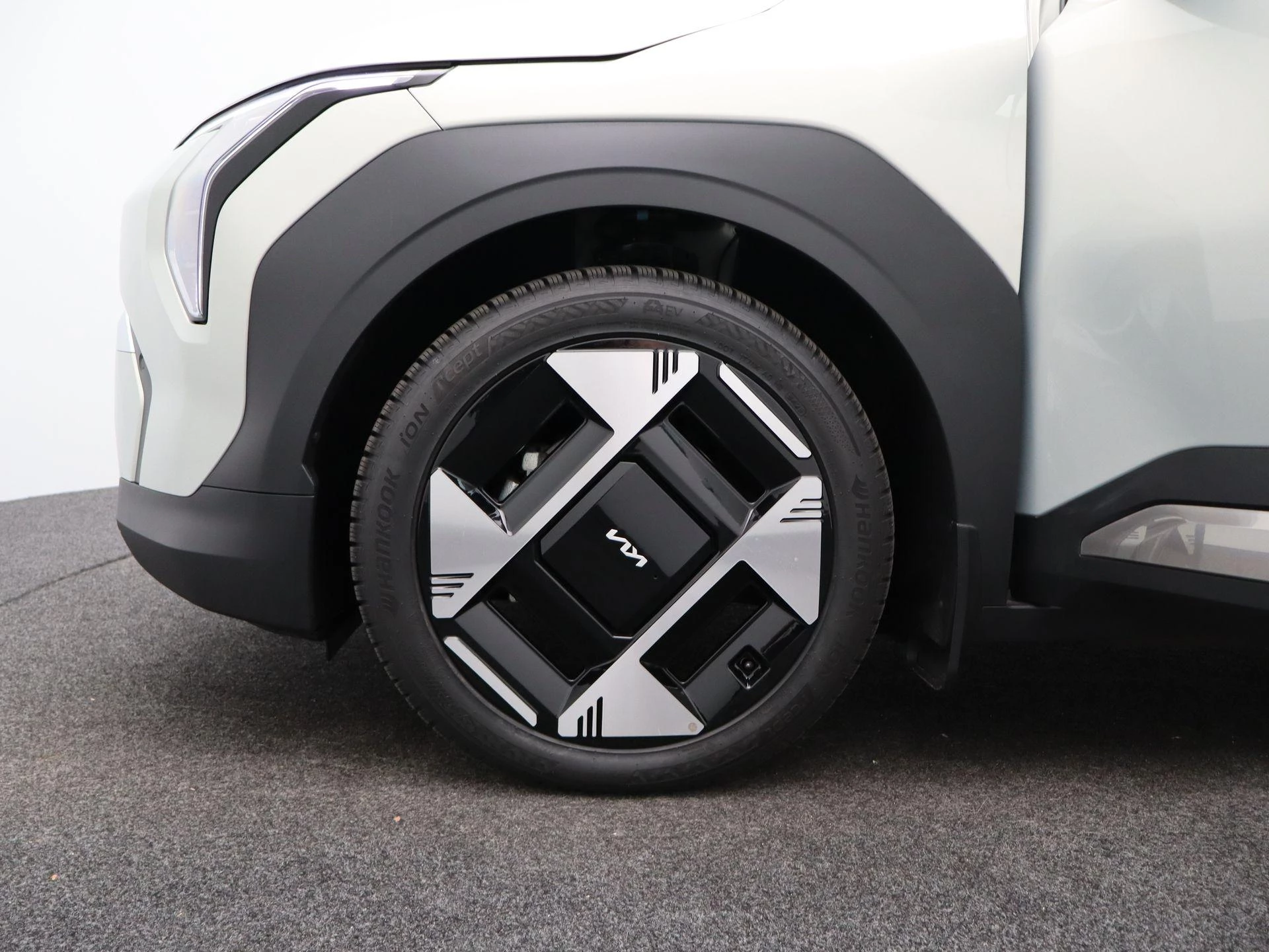 Kia-EV3-image-34