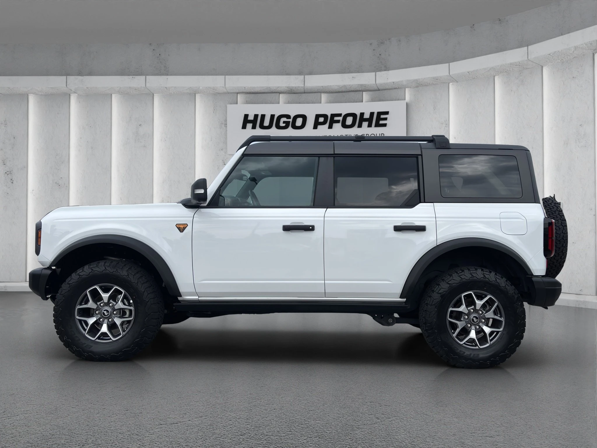 Ford-Bronco-image-1