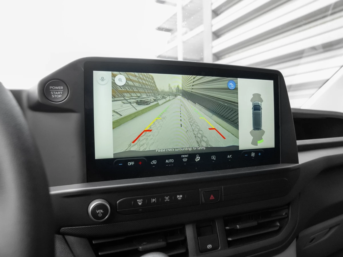 Ford-Transit Custom-image-11