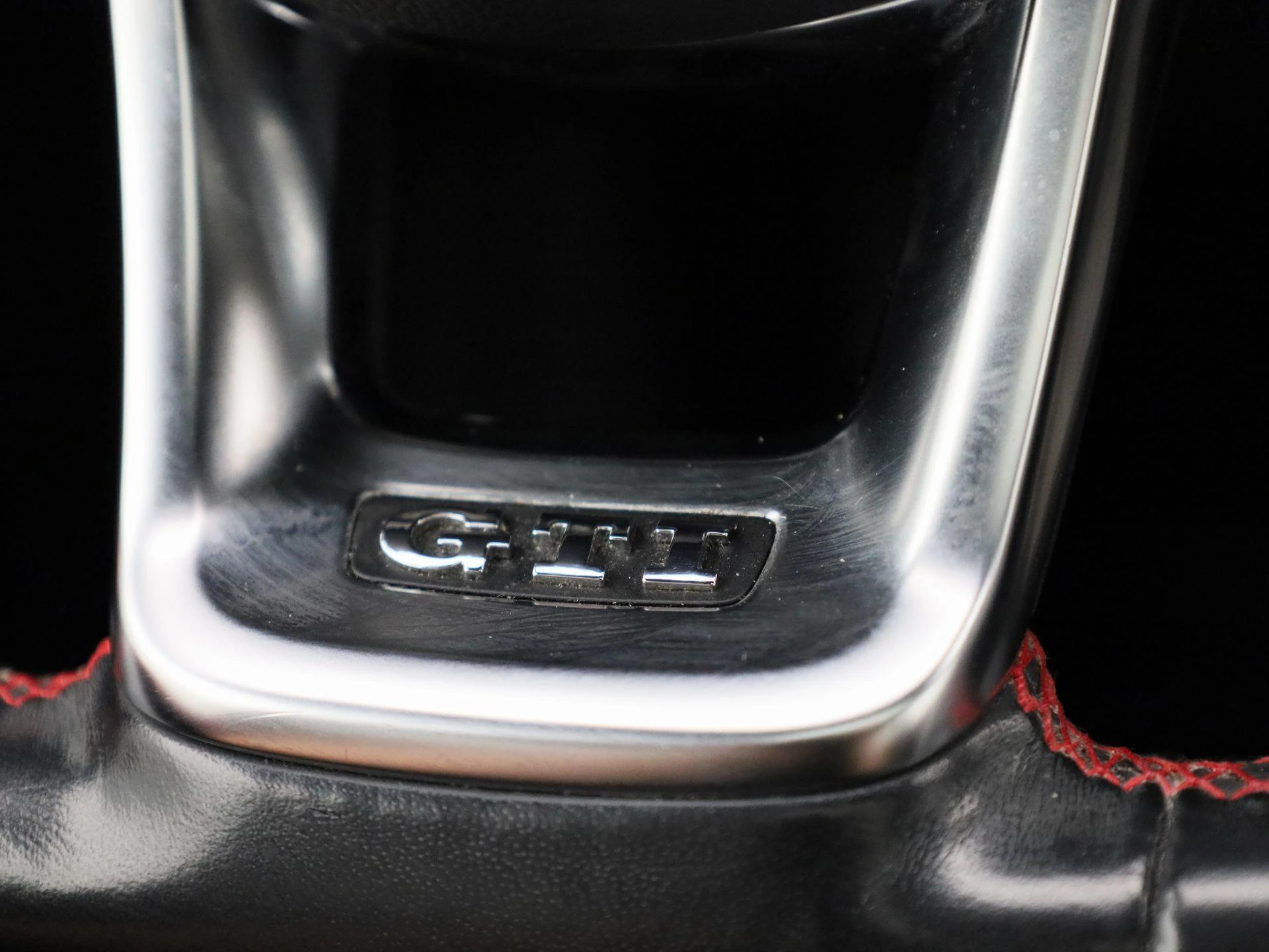Volkswagen up! 1.0 TSI GTI