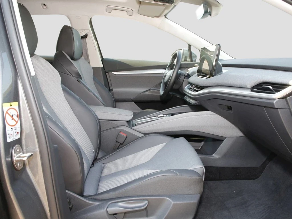 Škoda-Enyaq iV-image-7