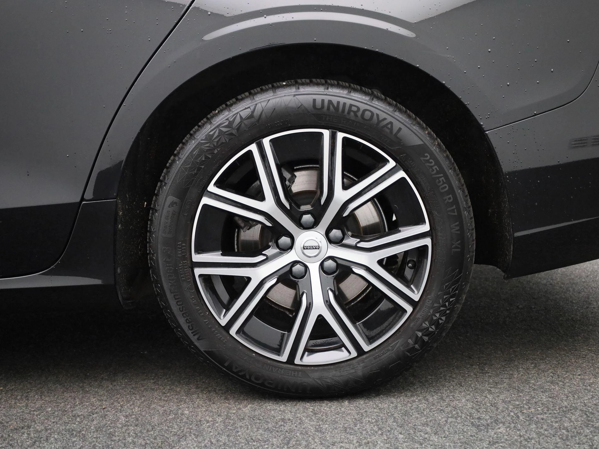 Volvo-V60-image-12