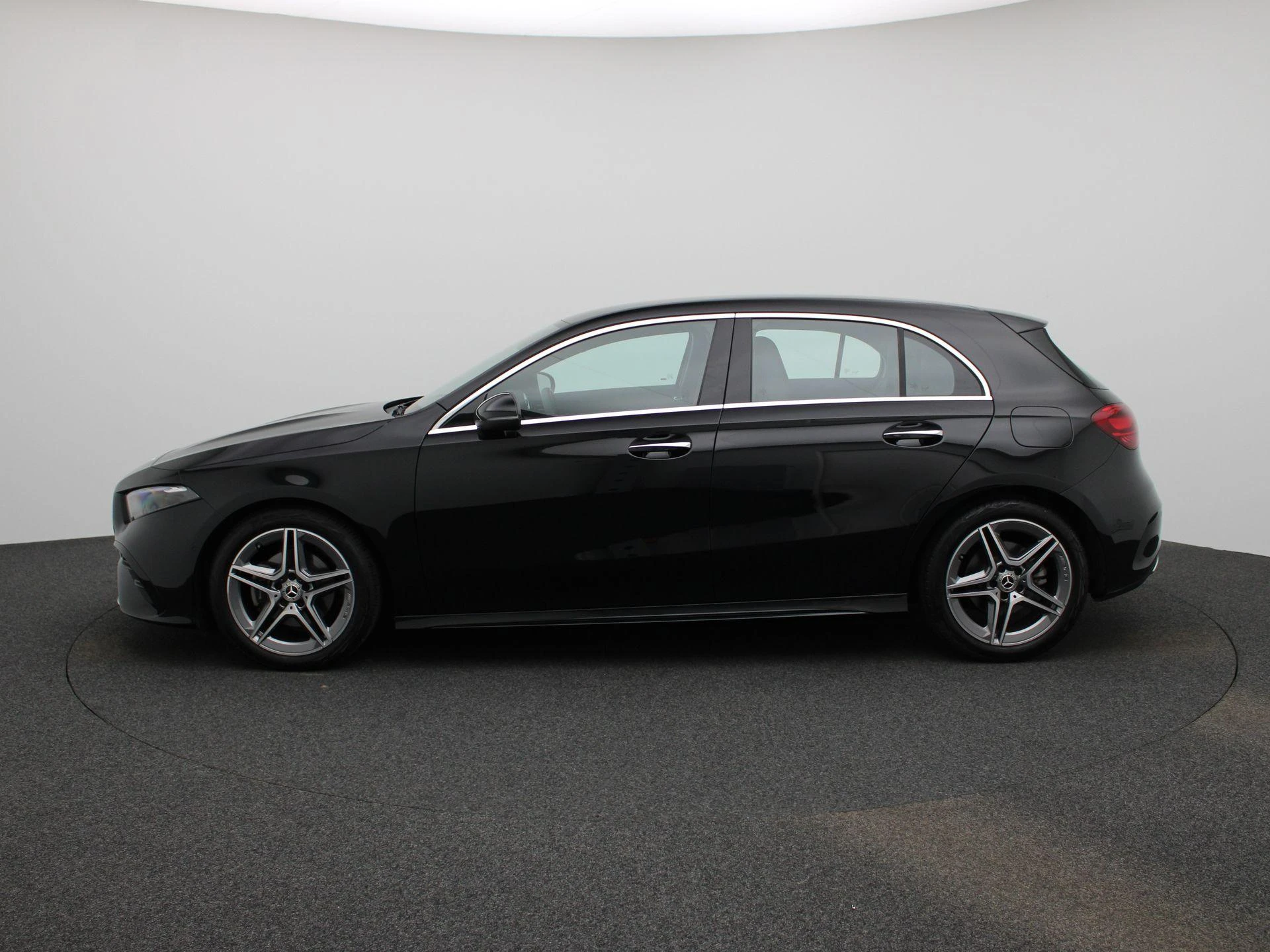 Mercedes-Benz-Classe A-image-3