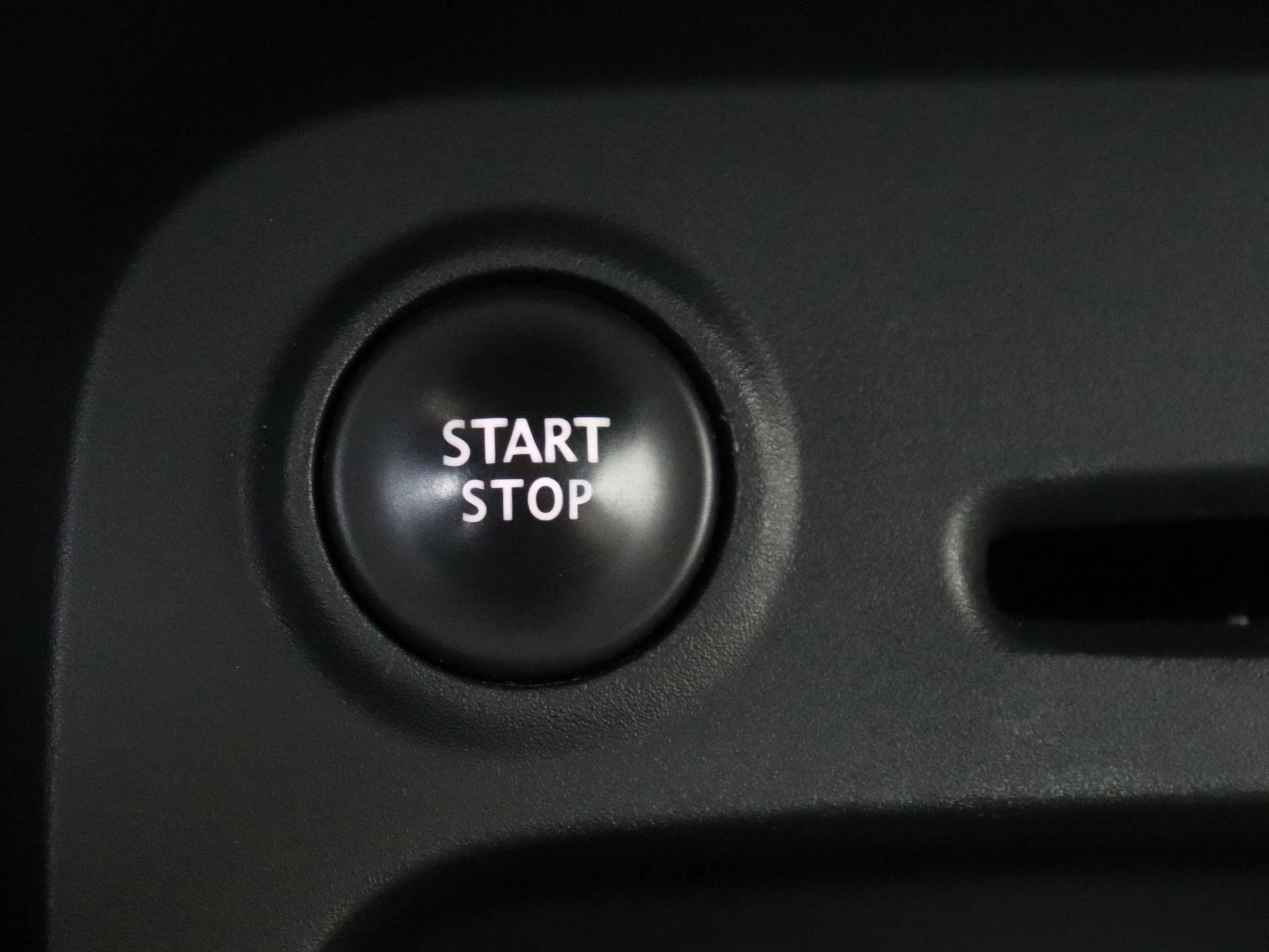 Renault-Captur-image-19