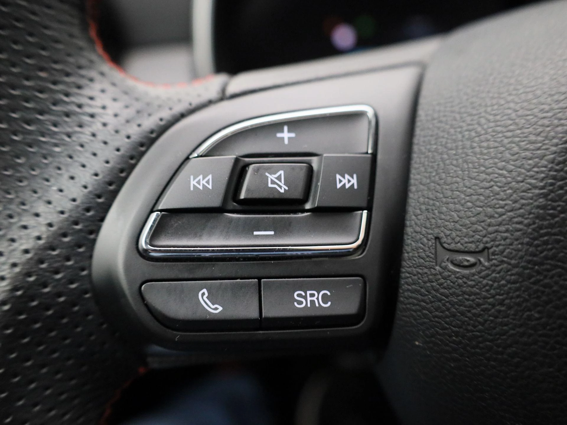 MG-ZS EV-image-19