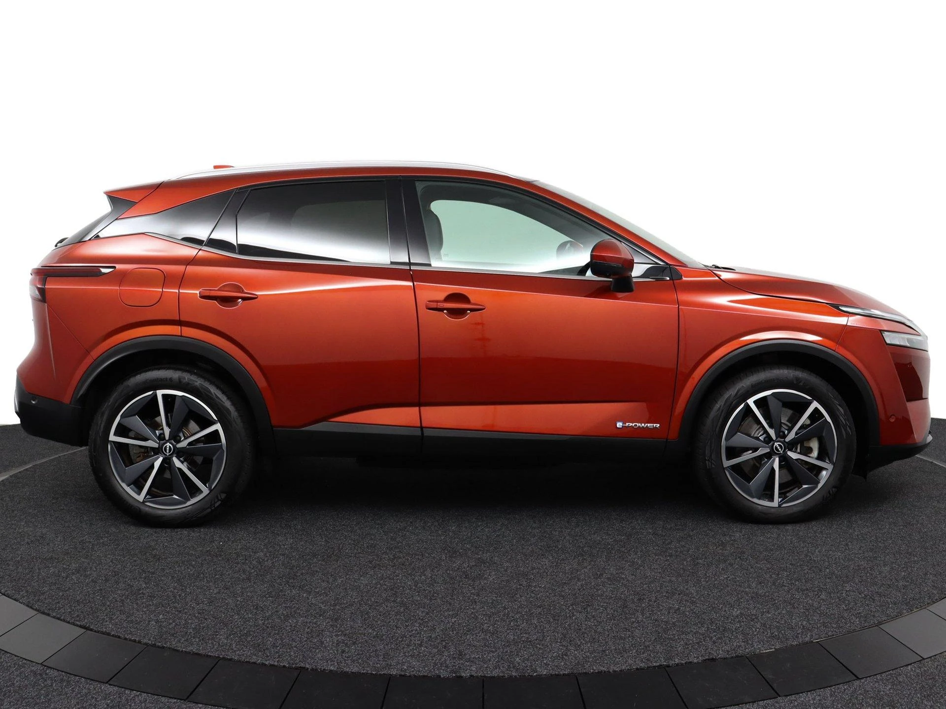 Nissan-QASHQAI-image-5