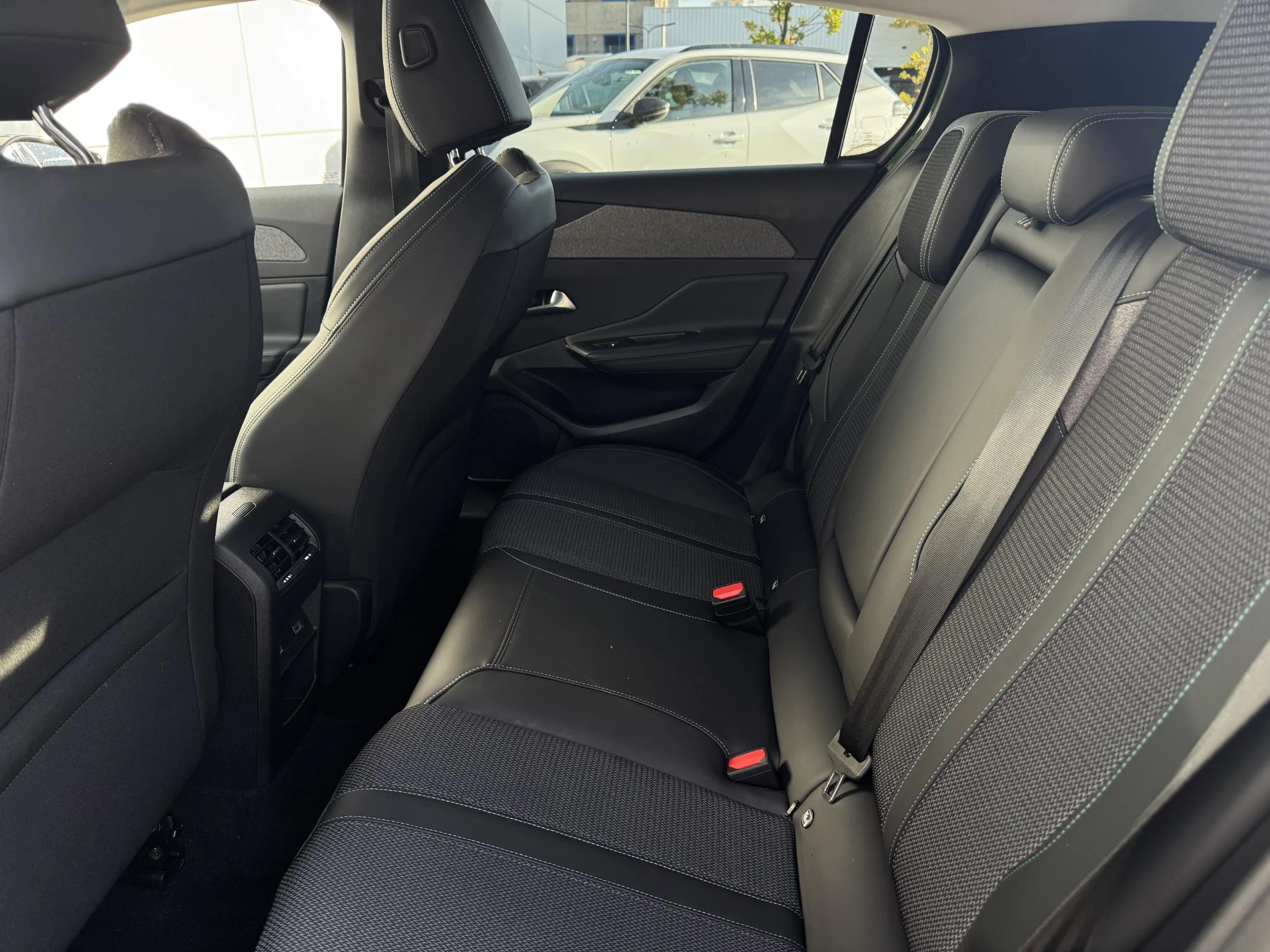 Peugeot-308-image-23