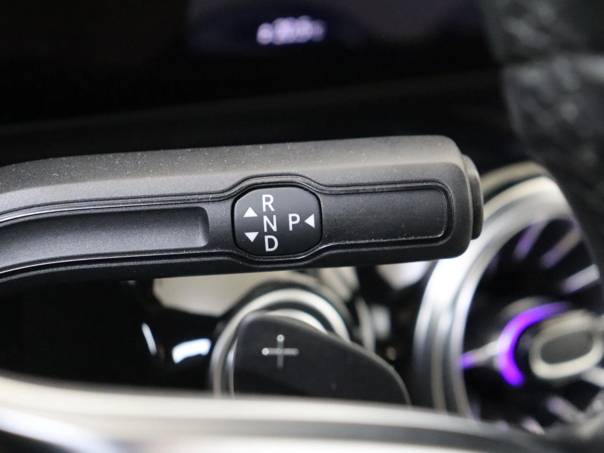 Mercedes-Benz-B-Klasse-image-14