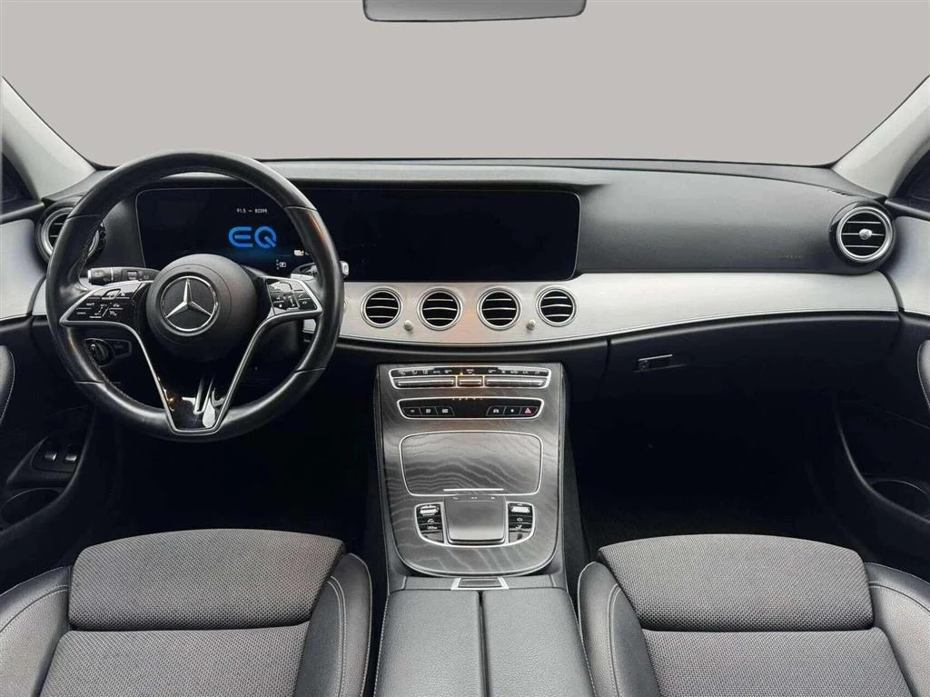 Mercedes-Benz E-Klasse E300 e T 2,0 Plugin-hybrid Advantage 9G-Tronic 320HK Stc 9g Aut.